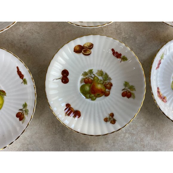 Royal Windsor Fine Bone China Fruit Series Saucer Plates Lot Of 6 - Picture 6 of 8